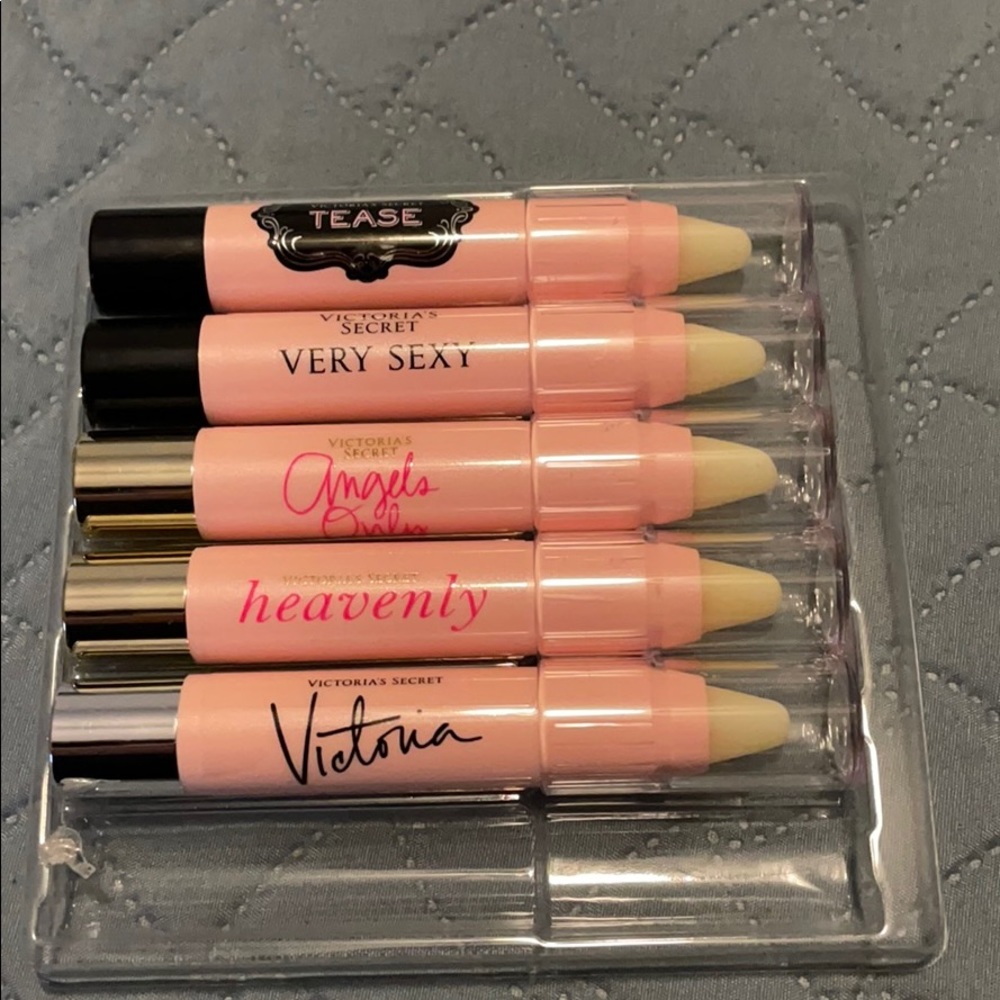 Victoria’s Secret fragrance sticks